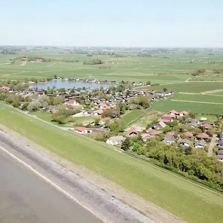 G2 Mit Wiesenblick Und Waschmaschine